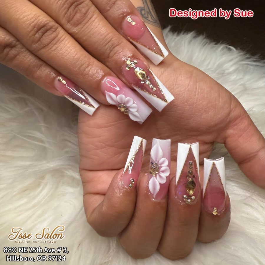 Beautiful Nails | Isse Salon